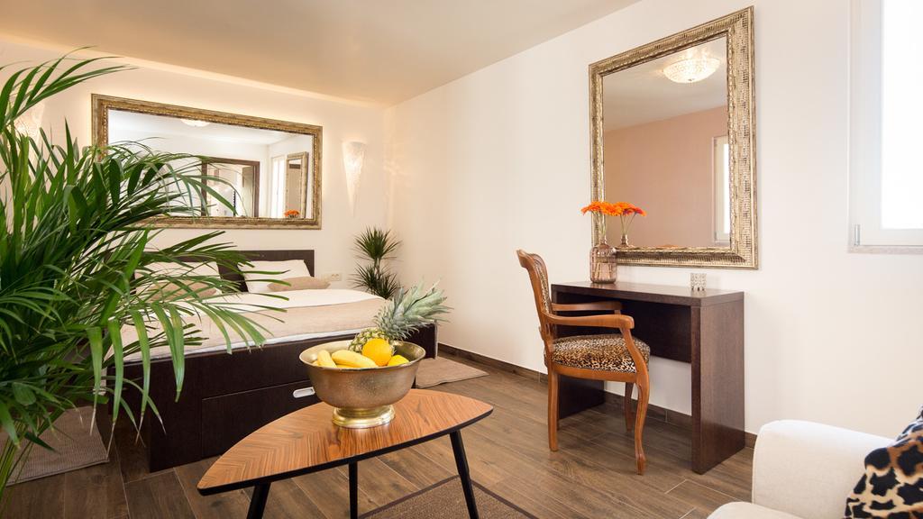 Apartment Shambala Sea View Rovinj Exterior photo